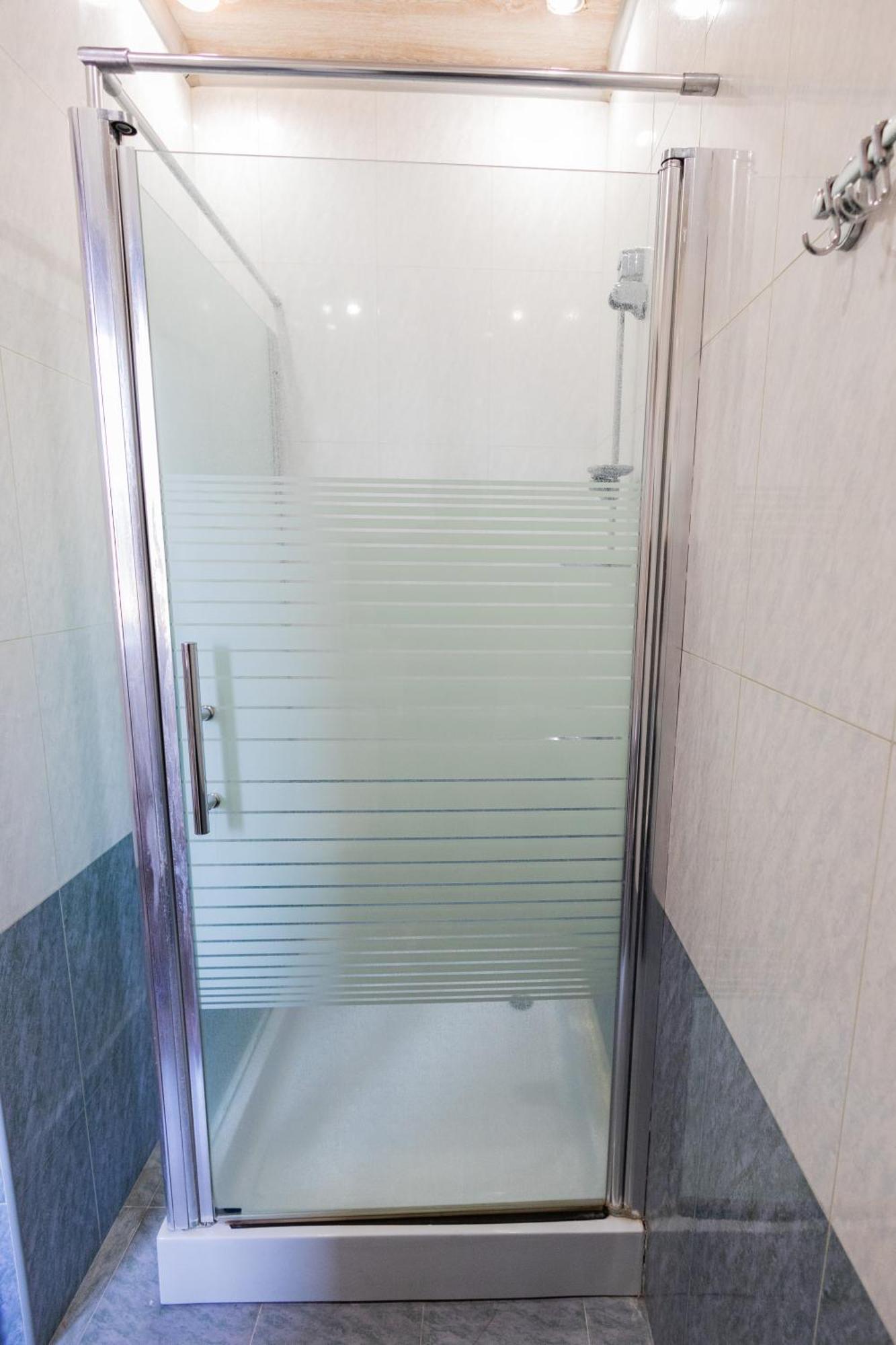 Yan Hotel 耶烈万 外观 照片
